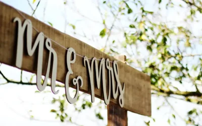 7 Creative Tips for Newlyweds on Decorating Their First Home Together