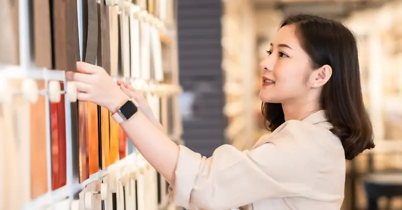 You can cut costs when you consult an expert for your home renovation needs—and that's just one of the benefits.
