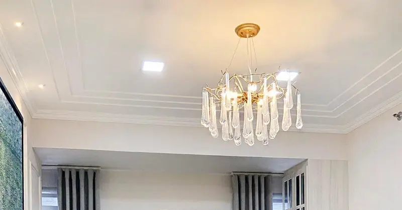 Another way to achieve your dream home that boasts a classic, luxurious home interior design is by simply looking up.